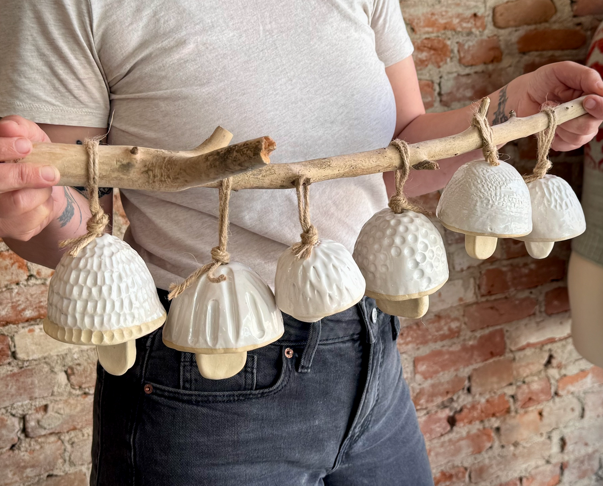 mt.washington pottery ベル BELL ハンドメイド Pinch Pot Bell Open Studio Day – Ply LLC